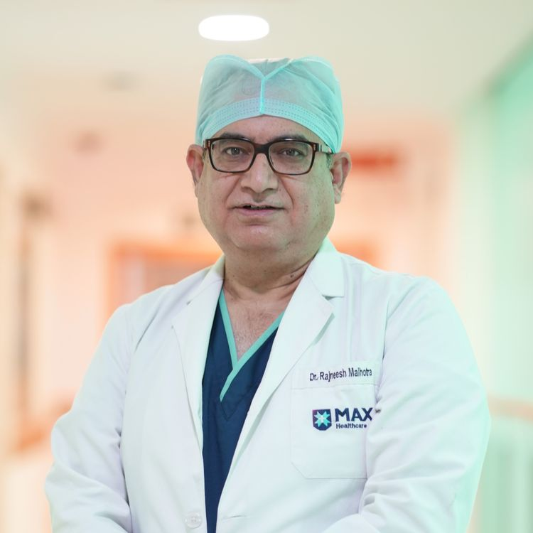 Dr. Rajneesh Malhotra - Doctor Avatar