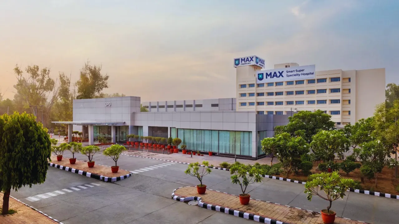 Max Smart Super Speciality Hospital, Saket